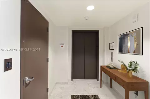 900 Biscayne Blvd #3709, Miami, FL 33132