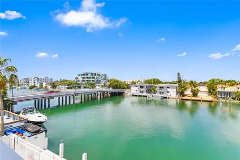 8530 Byron Ave #302, Miami Beach, FL 33141