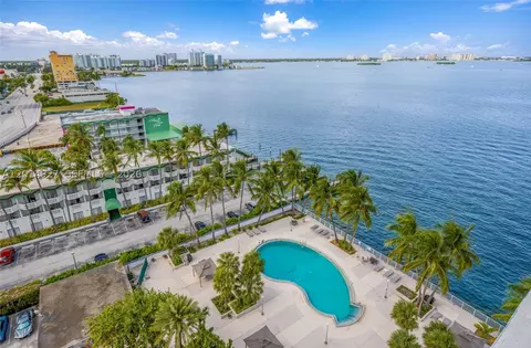 1865 79th St Cswy #14D, North Bay Village, FL 33141