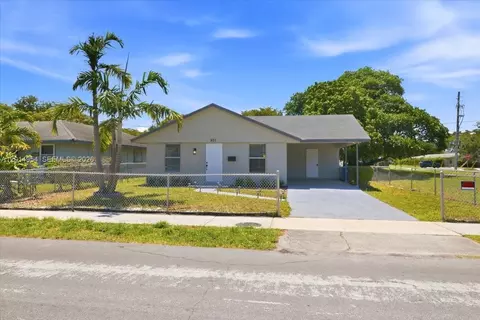 921 NW 5th Ave, Pompano Beach, FL 33060