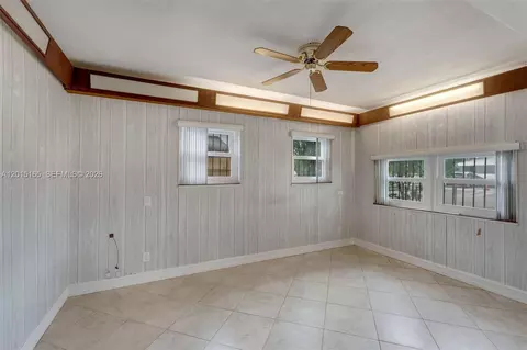 Other - 2674 W 8th Ct, Hialeah, FL 33010 photo 3 of 9