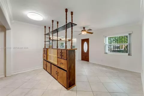 Living - 2674 W 8th Ct, Hialeah, FL 33010 photo 2 of 4