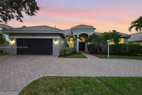 1836 NW 139th Ave, Pembroke Pines, FL 33028