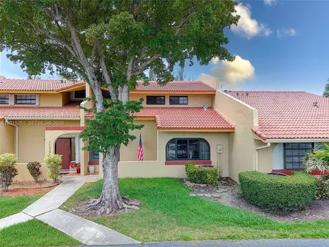 11760 SW 103rd Ln, Miami, FL 33186