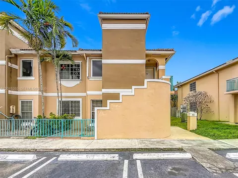 6466 SW 130th Pl #902, Miami, FL 33183