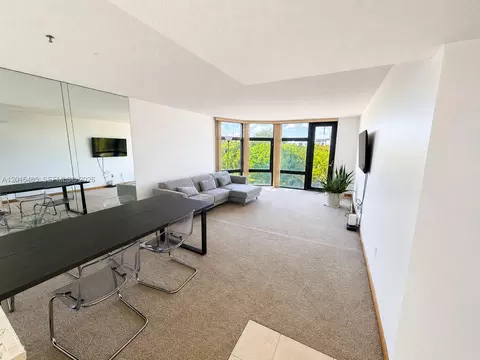3375 N Country Club Dr #407, Aventura, FL 33180