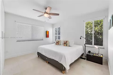 Bedroom - 301 Hampton Ln, Key Biscayne, FL 33149 photo 1 of 4