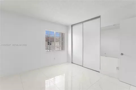 Bedroom - 4079 W 9th Ln #74, Hialeah, FL 33012 photo 6 of 9