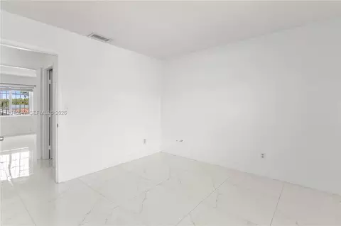 Bedroom - 4079 W 9th Ln #74, Hialeah, FL 33012 photo 8 of 9
