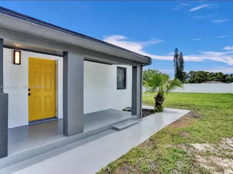 4129 SW 23 St, West Park, FL 33023