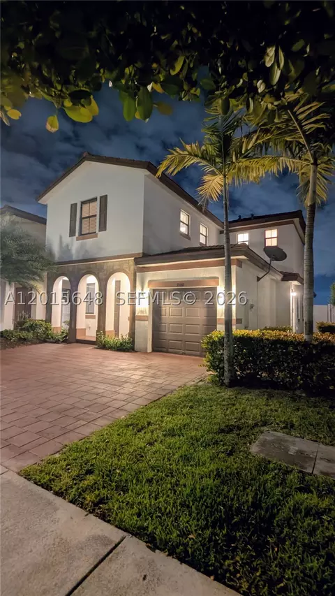 Exterior - 3460 W 103rd Ter, Hialeah, FL 33018 photo 3 of 10