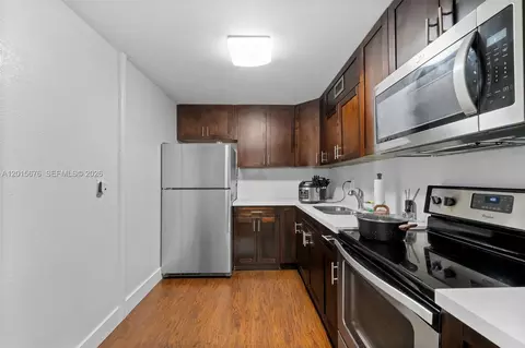 1800 Sans Souci #332, North Miami, FL 33181