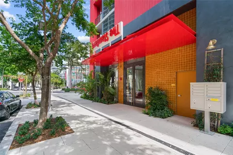 90 NE 32nd #313, Miami, FL 33137