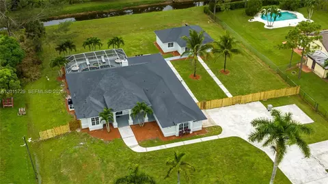 11066 N 46th Pl N, West Palm Beach, FL 33411