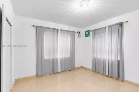 Bedroom - 5340 E 4th Ave, Hialeah, FL 33013 photo 1 of 3