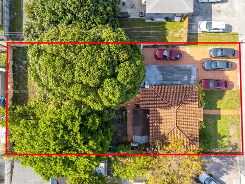 View/Area - 5340 E 4th Ave, Hialeah, FL 33013 photo 2 of 2