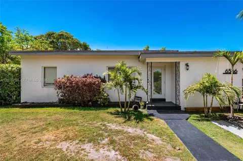 6566 SW 52nd Ter, Miami, FL 33155