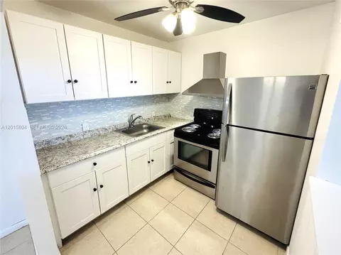 138 Fanshaw #D, Boca Raton, FL 33434