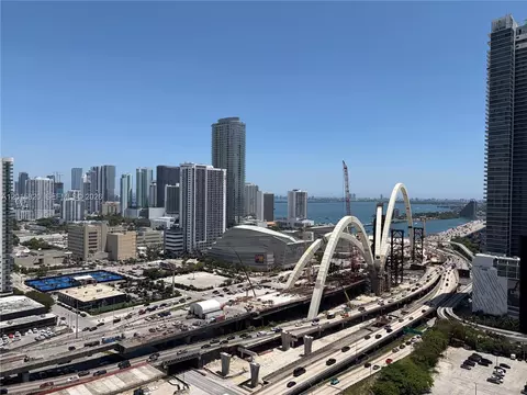 20 NE 11th St #2805, Miami, FL 33132