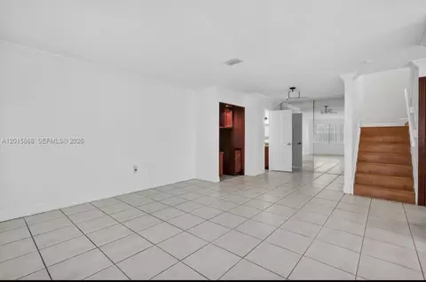 6904 NW 169th St #145F, Hialeah, FL 33015