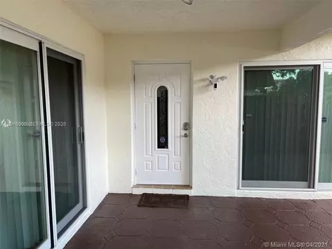 7913 Tam Oshanter Blvd #0, North Lauderdale, FL 33068
