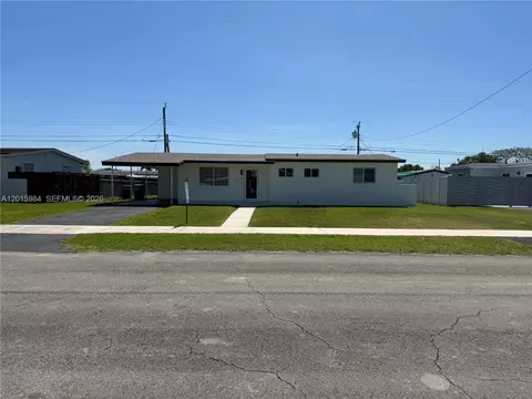 4211 SW 97th Pl, Miami, FL 33165