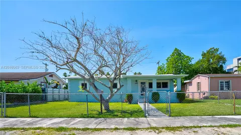6450 SW 39th Ter, Miami, FL 33155