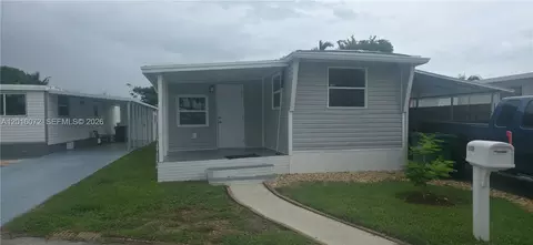 1730 SW 85th Ave, Davie, FL 33324