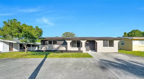 2512 Alcazar Dr, Miramar, FL 33023
