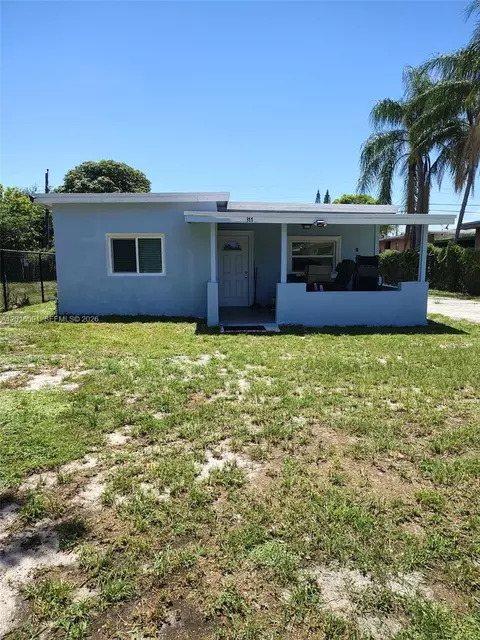 311 NW 28th Way, Fort Lauderdale, FL 33311