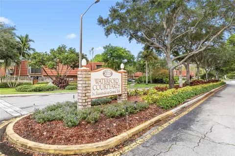 9950 NW 6th Pl, Plantation, FL 33324
