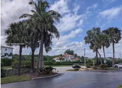 1357 NE Ocean Blvd #311, Stuart, FL 34996