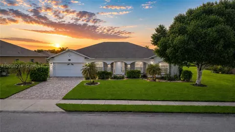 4738 Ashley Lake Cir, Vero Beach, FL 32967