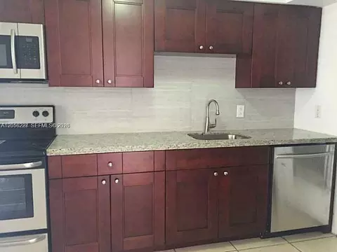 2005 Sans Souci Blvd #305, North Miami, FL 33181