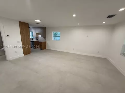 328 NE 57th St, Miami, FL 33137