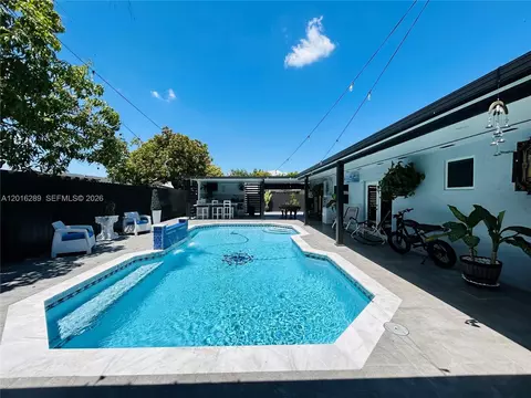 10830 SW 170th Ter, Miami, FL 33157