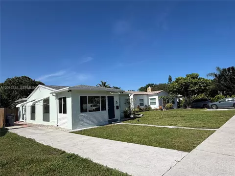 2711 Adams St, Hollywood, FL 33020