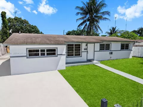 1031 NW 202nd St, Miami Gardens, FL 33169