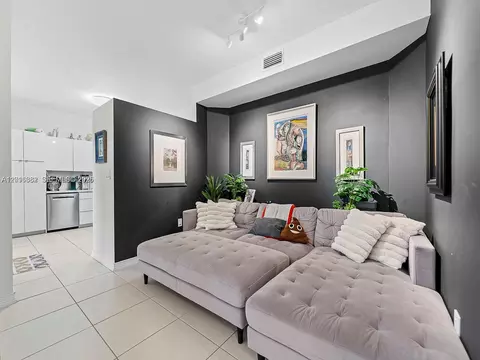15533 N Miami Lakeway N #101-19, Miami Lakes, FL 33014