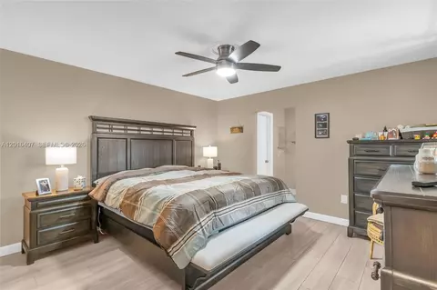 Bedroom - 8266 NW 192nd Ter, Hialeah, FL 33015 photo 1 of 3