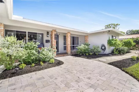 1705 NE 24th St, Wilton Manors, FL 33305