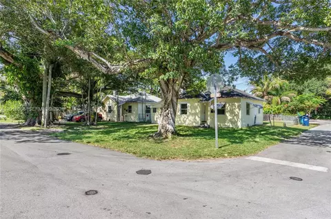 8701 NE 8th Ct, Miami, FL 33138