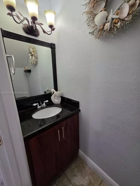 Other - 2680 W 76th St #211, Hialeah, FL 33016 photo 2 of 4