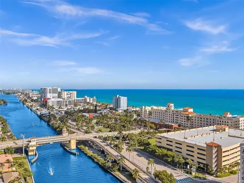 5300 Washington St #J216, Hollywood, FL 33021