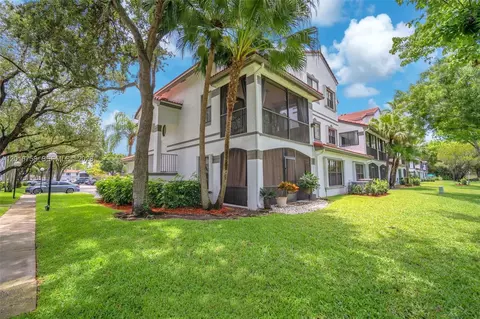 15825 SW 3rd Ct #204, Pembroke Pines, FL 33027