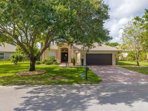 10684 NW 64th Ct, Parkland, FL 33076
