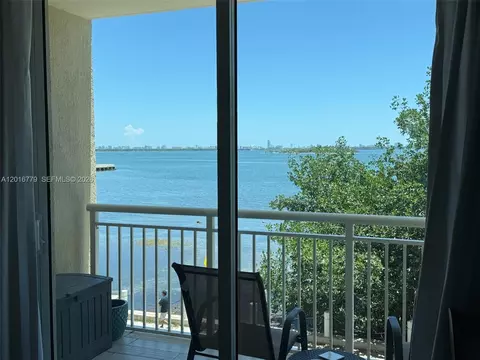 2000 N Bayshore Dr #220, Miami, FL 33137