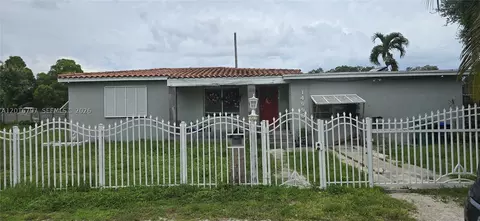 14990 NW 11th Ct, Miami, FL 33168