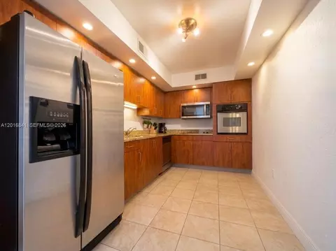4001 S Ocean Dr #16G, Hollywood, FL 33019