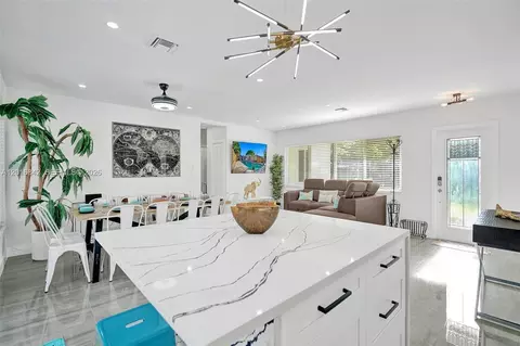 1800 N Victoria Park Rd, Fort Lauderdale, FL 33305